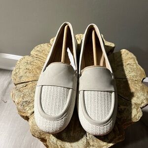 SOUL Naturalizer Womens Ivory
Woven Slip Ol Loafers Shoes NWT Size 6